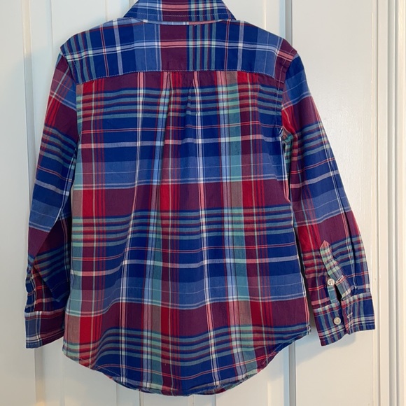 Boys Size 4 Ralph Lauren Button Down Shirt. - Picture 3 of 3